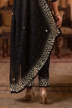Dvipini kurta set